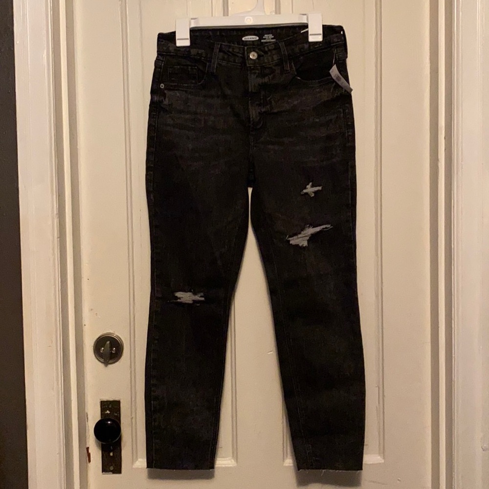 NWT Old Navy Rockstar jeans, size 8 petite, black